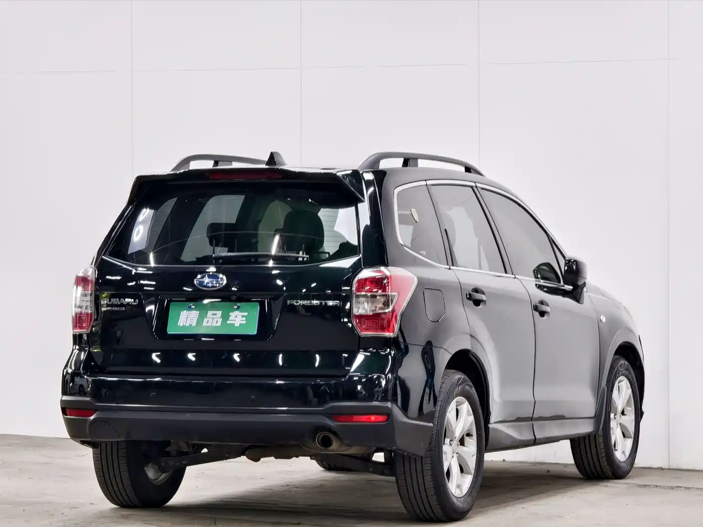 Photo 4 - Subaru Forester