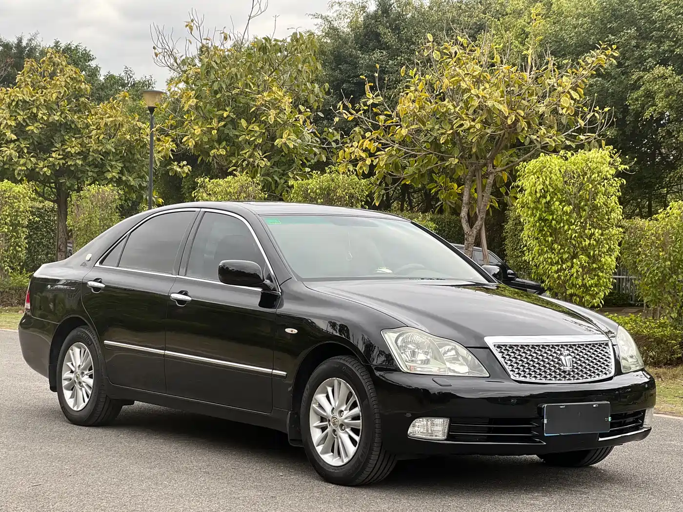Toyota Crown 2007 2.5L Royal Special Edition фото 3