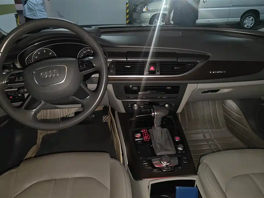 Audi A6L 2014 50 TFSI quattro Luxury фото 12