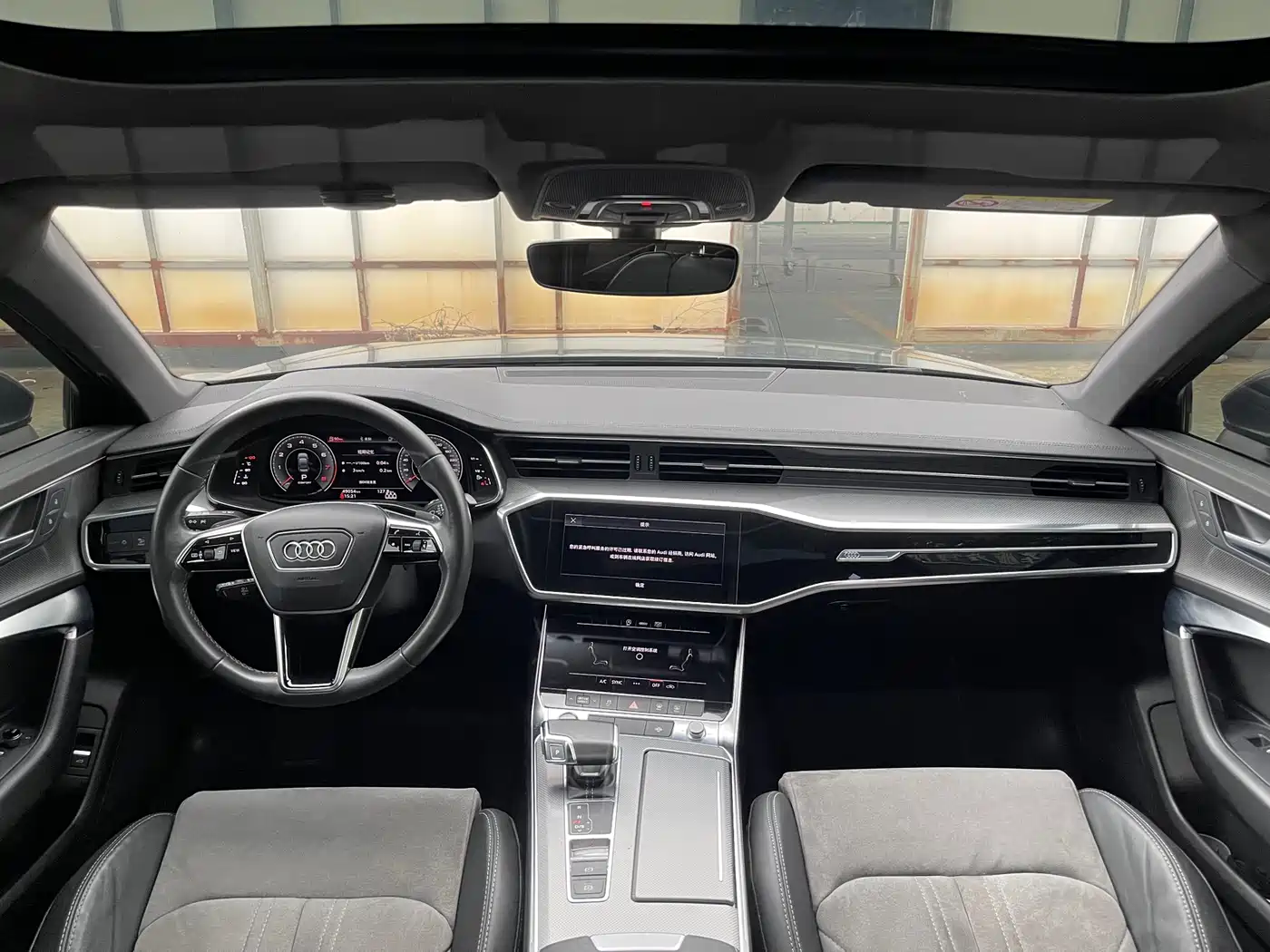 Audi A6L 2021 40 TFSI Luxury Sport фото 9