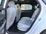 Фото 8 - Geely Preface