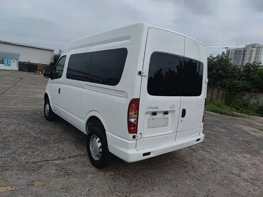 Maxus Xintu V80 2024 2024 Model Year Aoyunton Value Edition 6MT Short Wheelbase Medium Roof 127Ps 5/6-Seater