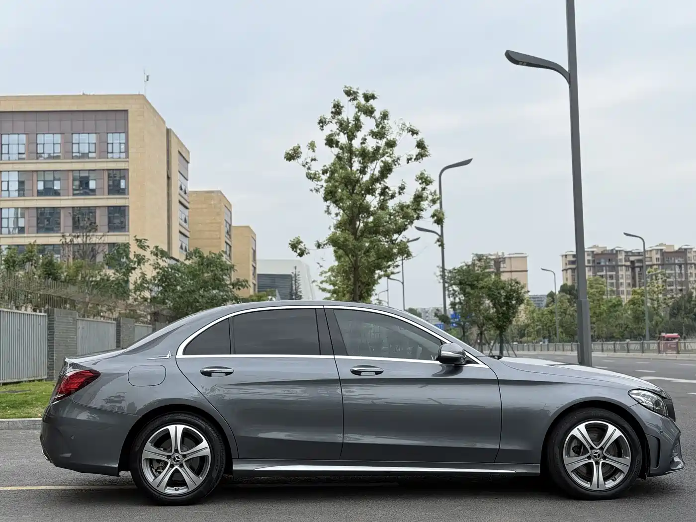 Mercedes-Benz C-Class 2020 C 260 L Sport фото 4