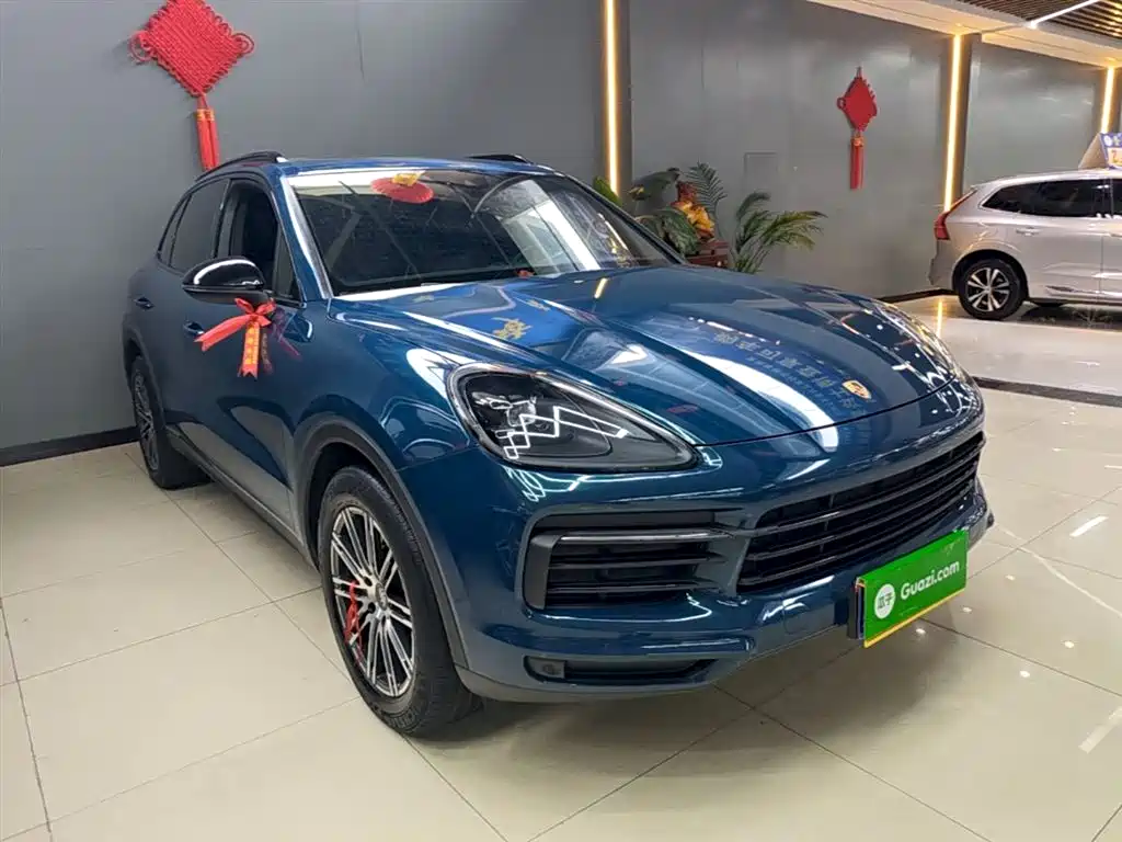 Porsche Cayenne New Energy 2019 Cayenne E-Hybrid 2.0T фото 4
