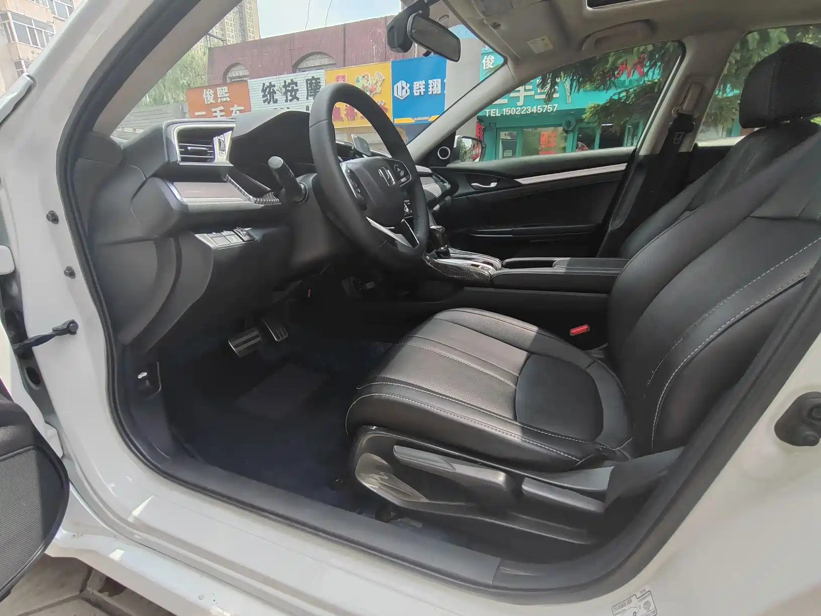 Фото 7 - Honda Civic