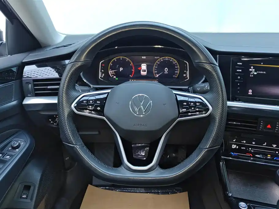 Volkswagen Passat 2023 Facelift 330TSI Elite Edition фото 15