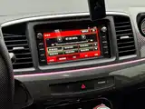 Photo 11 - Mitsubishi Lancer EX