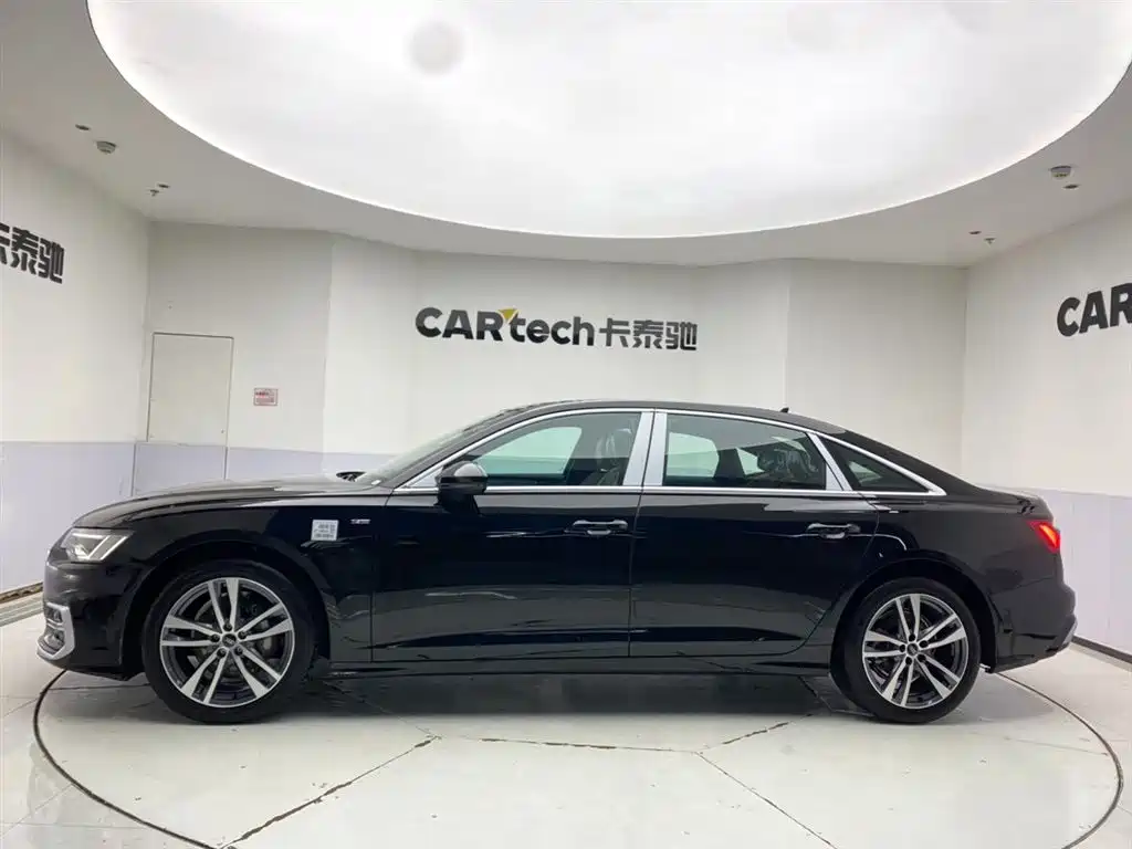 Audi A6L 2025 Model Year Facelift 40 TFSI Luxury Sport фото 8
