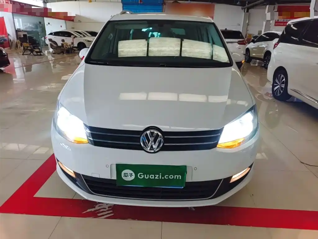 Volkswagen Sharan 2018 380TSI Comfort 7-Seater фото 3