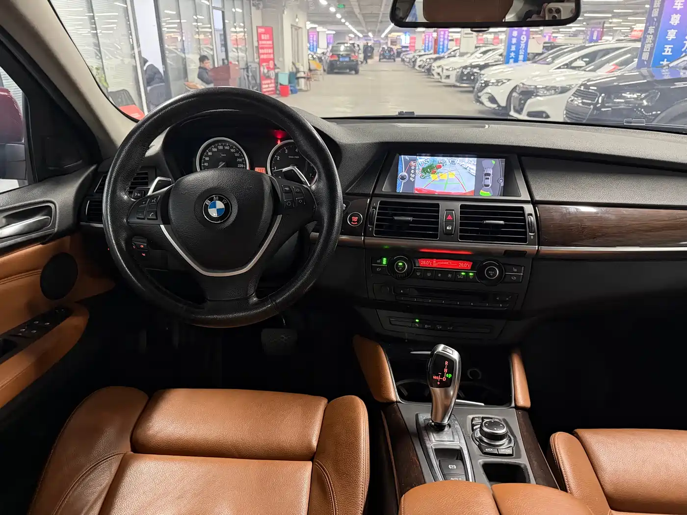 BMW X6 2011 xDrive35i фото 14