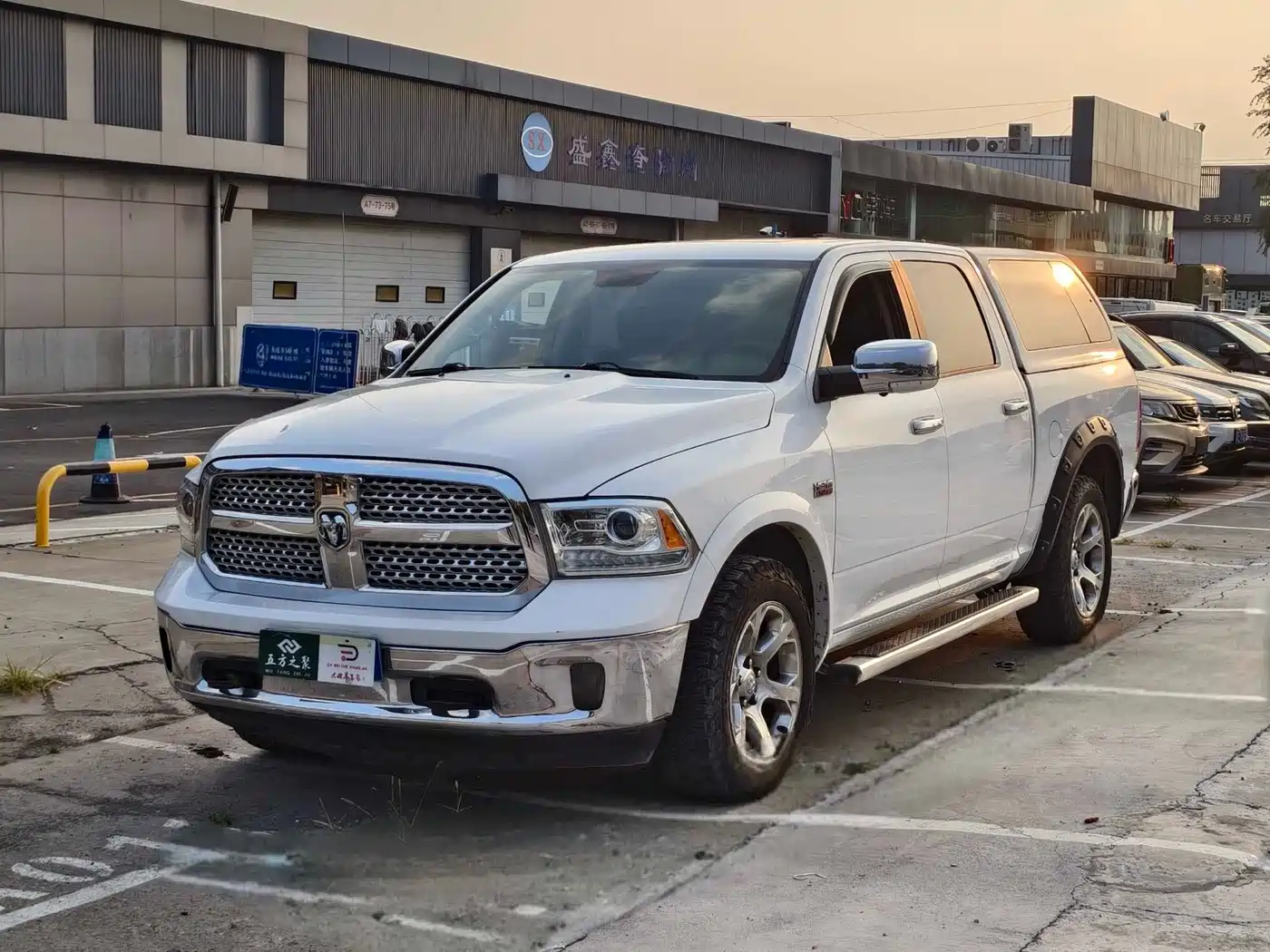 RAM Trucks 2016 2014 1500