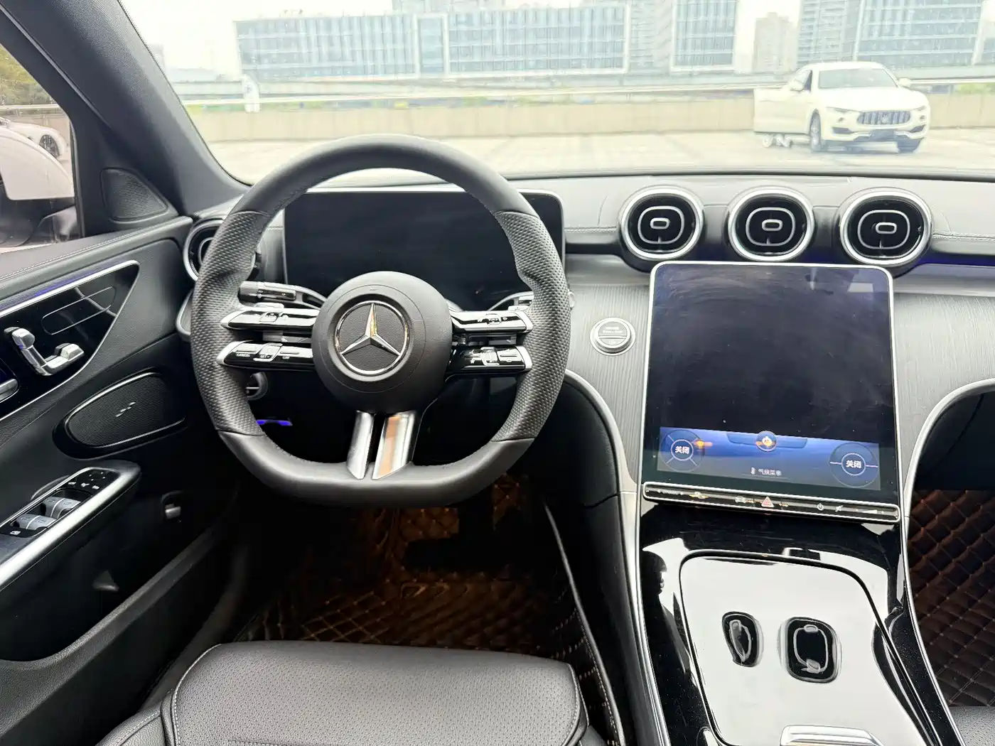 Mercedes-Benz C-Class 2022 Facelift C 200 L Sport фото 24