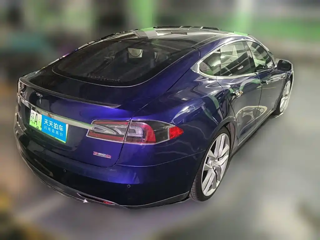 Photo 2 - Tesla Model S