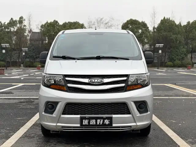 JAC Refine M3 2019 PLUS Maker Edition 1.8L Luxury