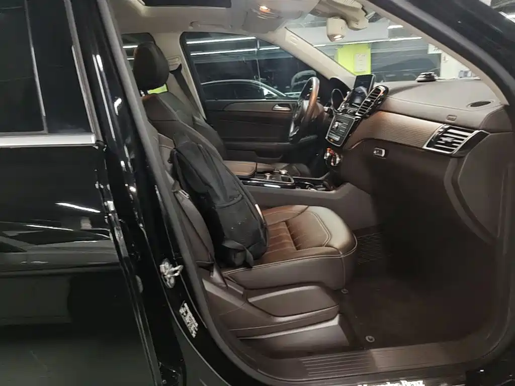 Mercedes-Benz GLE 2019 GLE 320 4MATIC Dynamic Ultimate Edition фото 25