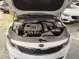 صورة 20 - Kia K5