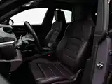 Фото 9 - Porsche Macan EV