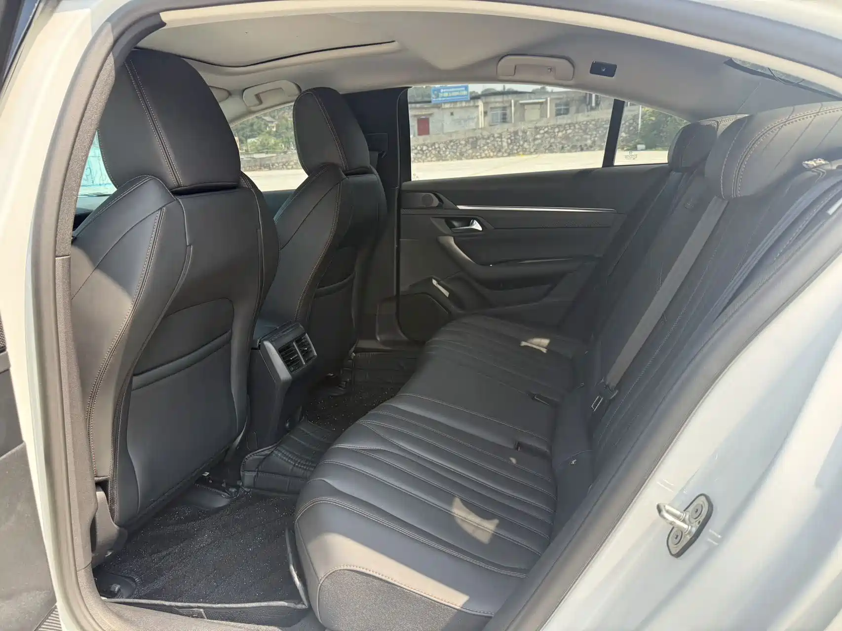 صورة 6 - Peugeot 508