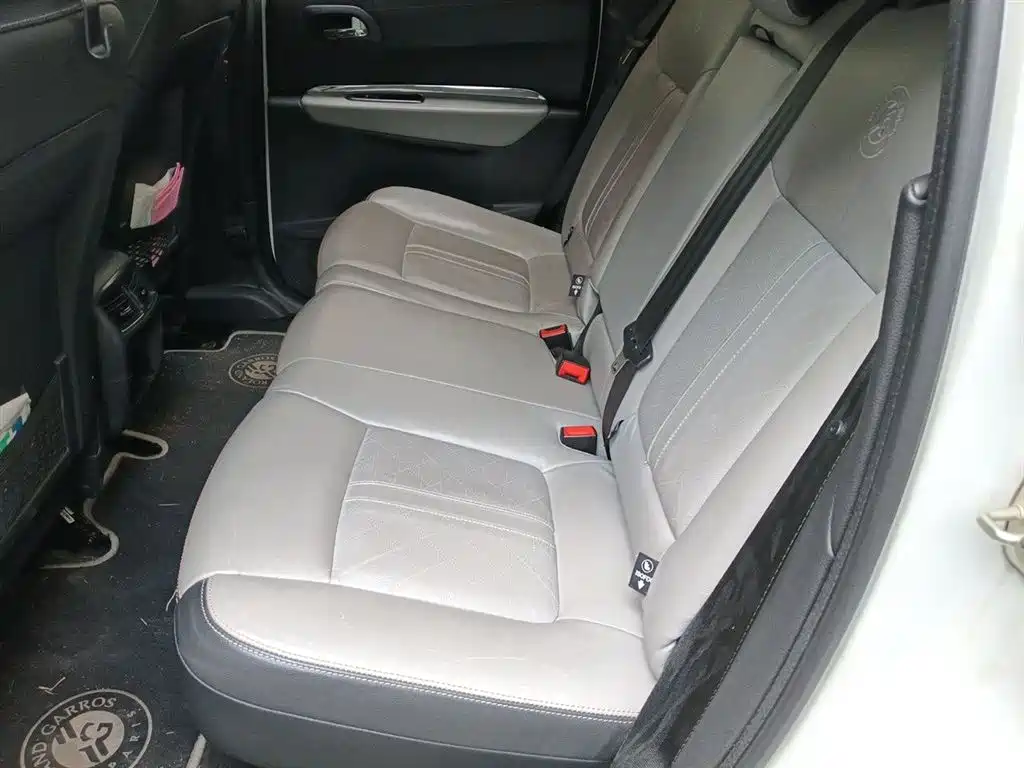 Peugeot 3008 2015 1.6THP Automatic Top Style Edition фото 15