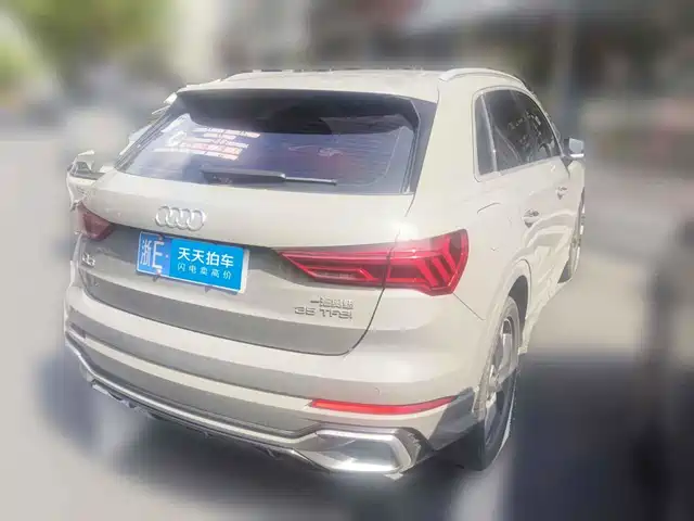 Audi Q3 2024 35 TFSI Fashion Sport — фото 2