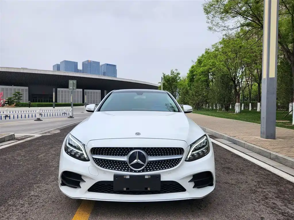 Mercedes-Benz C-Class 2019 C 260 L Sport фото 10