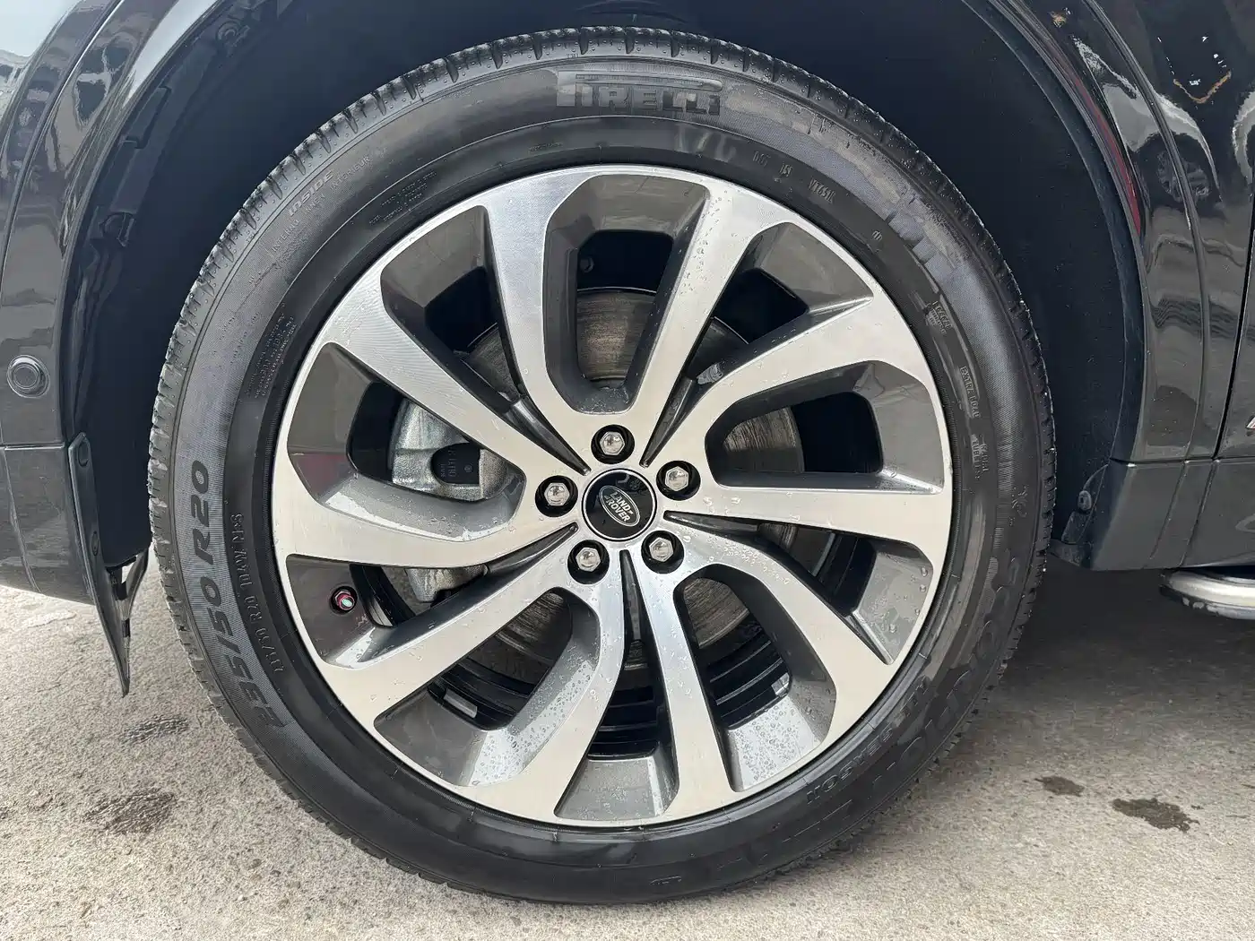 Land Rover Discovery Sport 2020 249PS R-Dynamic Performance фото 12