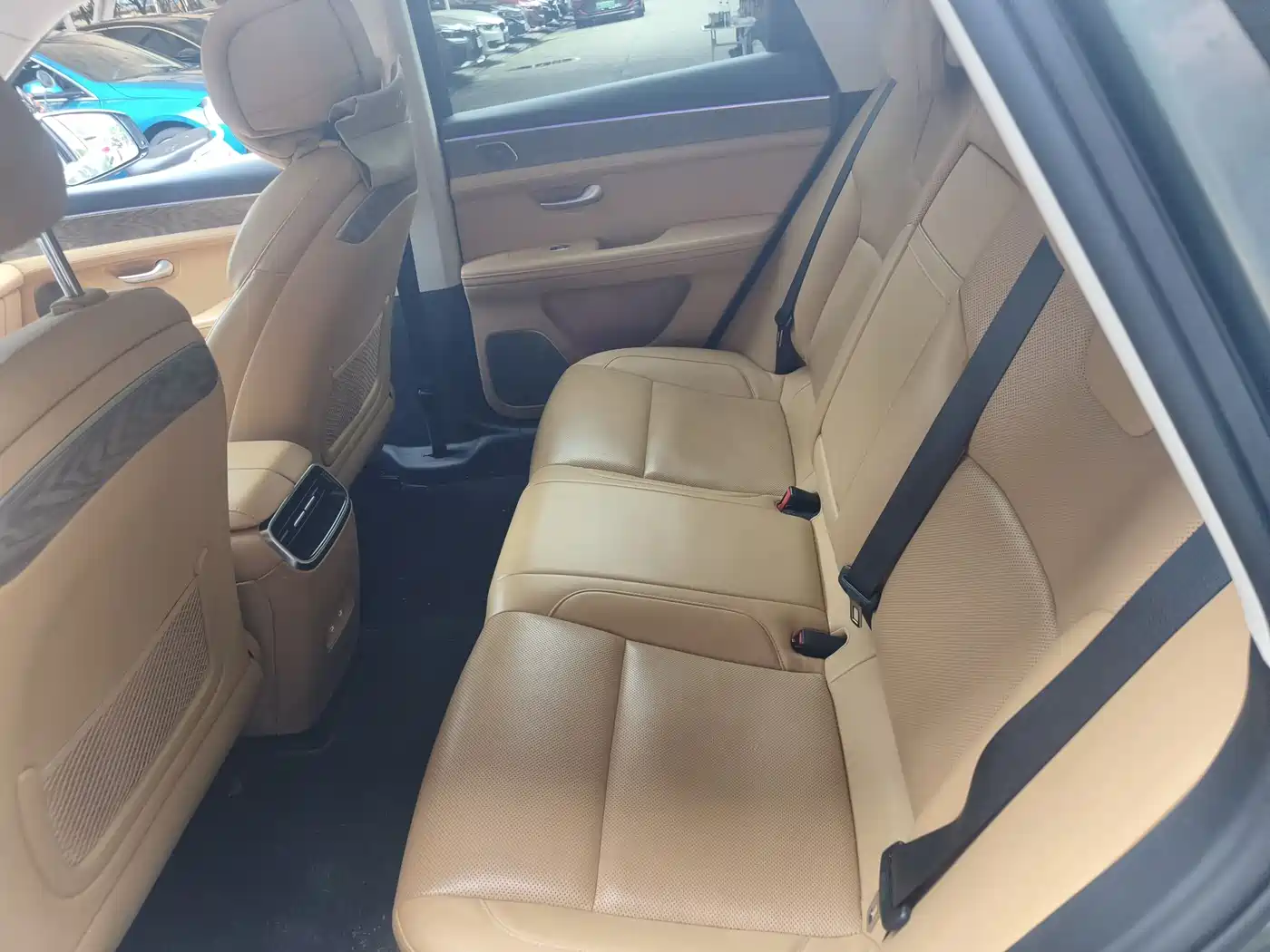 AITO Wenjie AITO M5 2022 Extended Range AWD Ultimate Edition фото 9