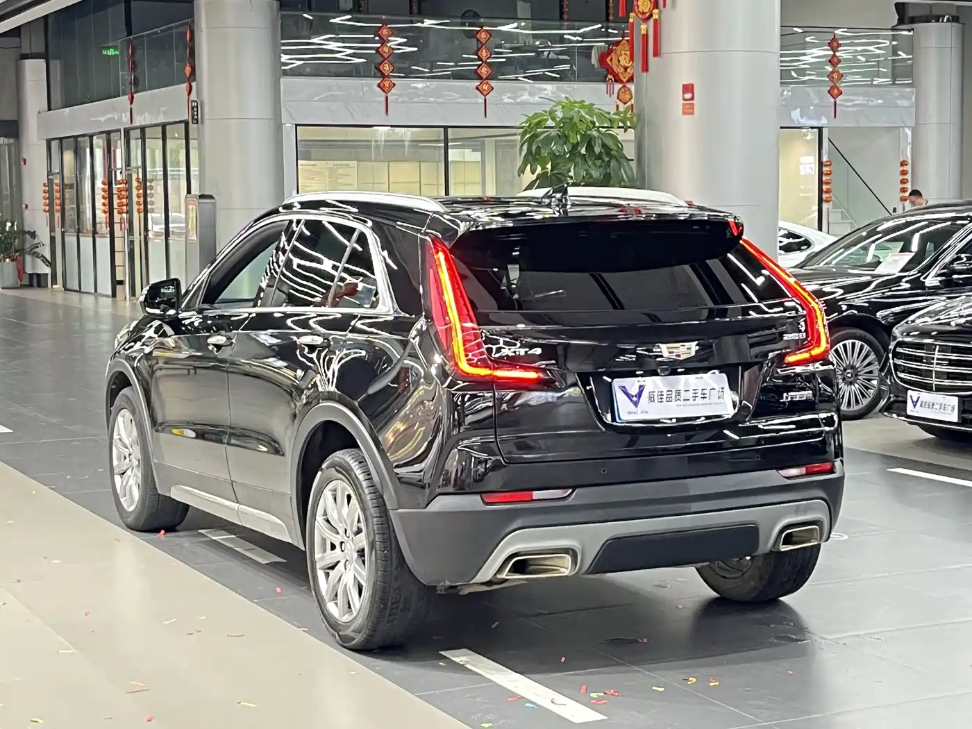 CADILLAC XT4