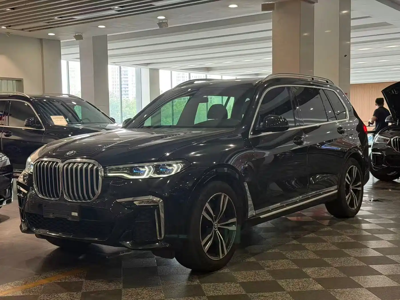 BMW X7 2019 2020 xDrive40i Custom Limited Edition M Sport Package