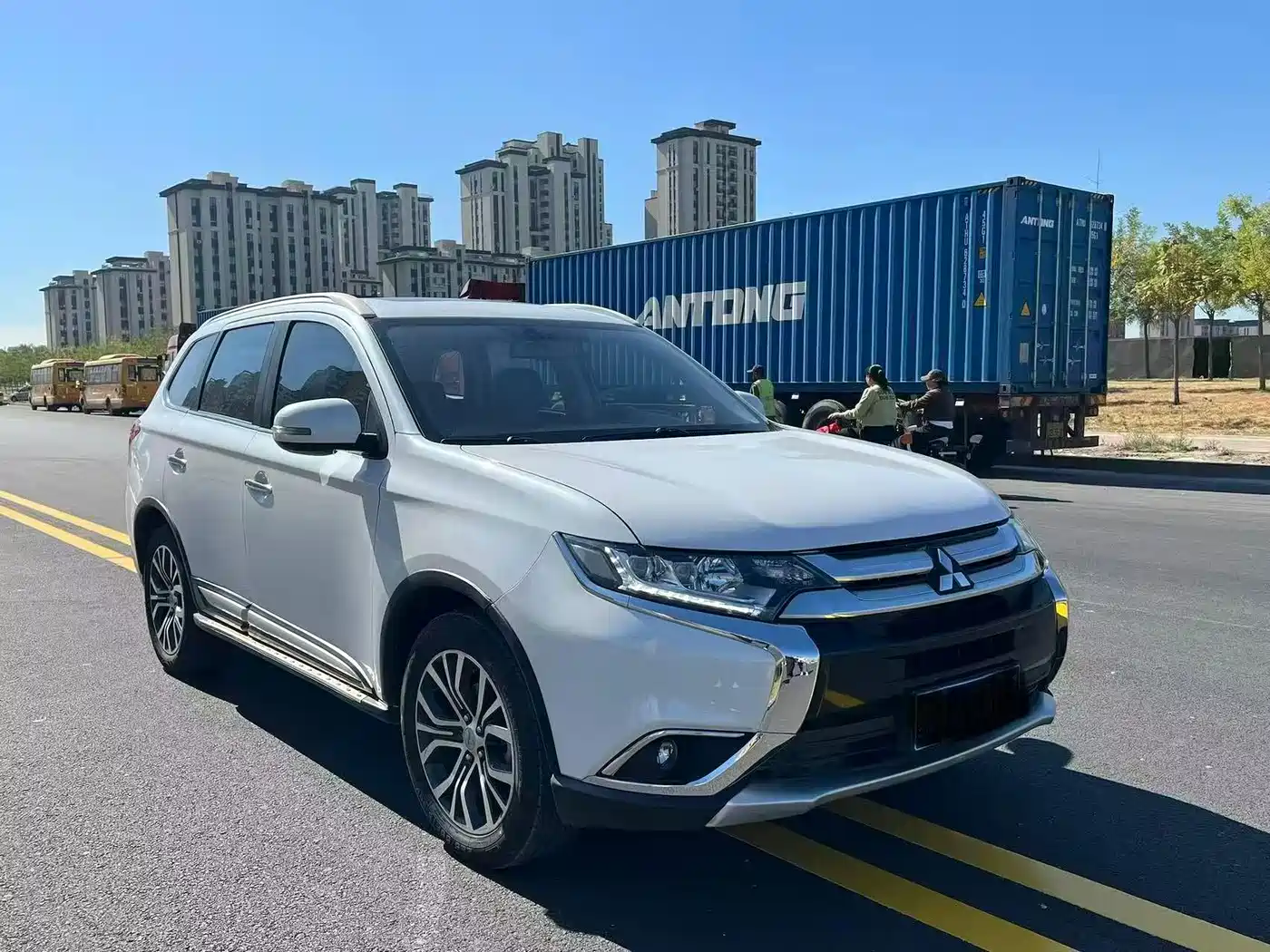 Mitsubishi Outlander 2018 — пригон из Китая