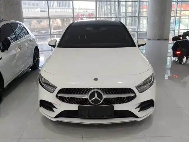 MERCEDES-BENZ A CLASS