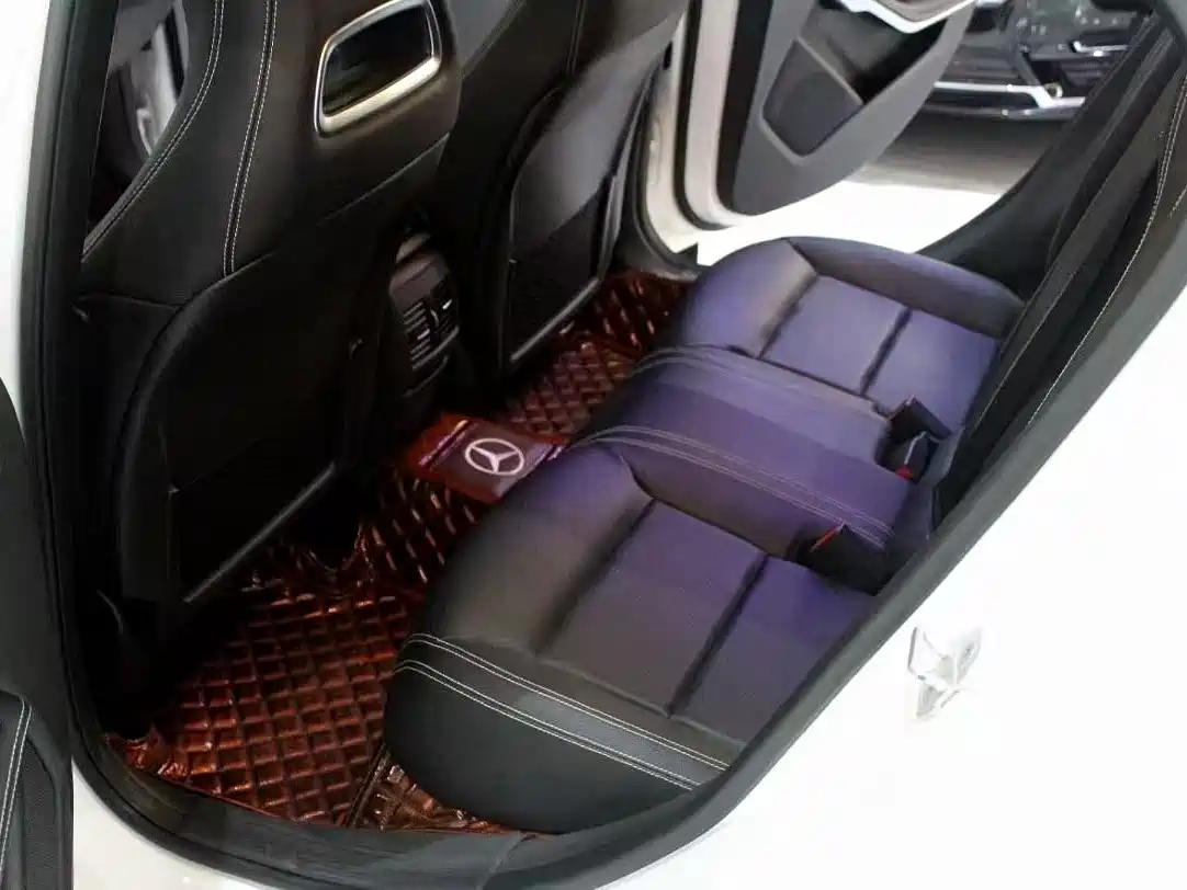 Mercedes-Benz GLA 2015 GLA 200 Dynamic фото 6