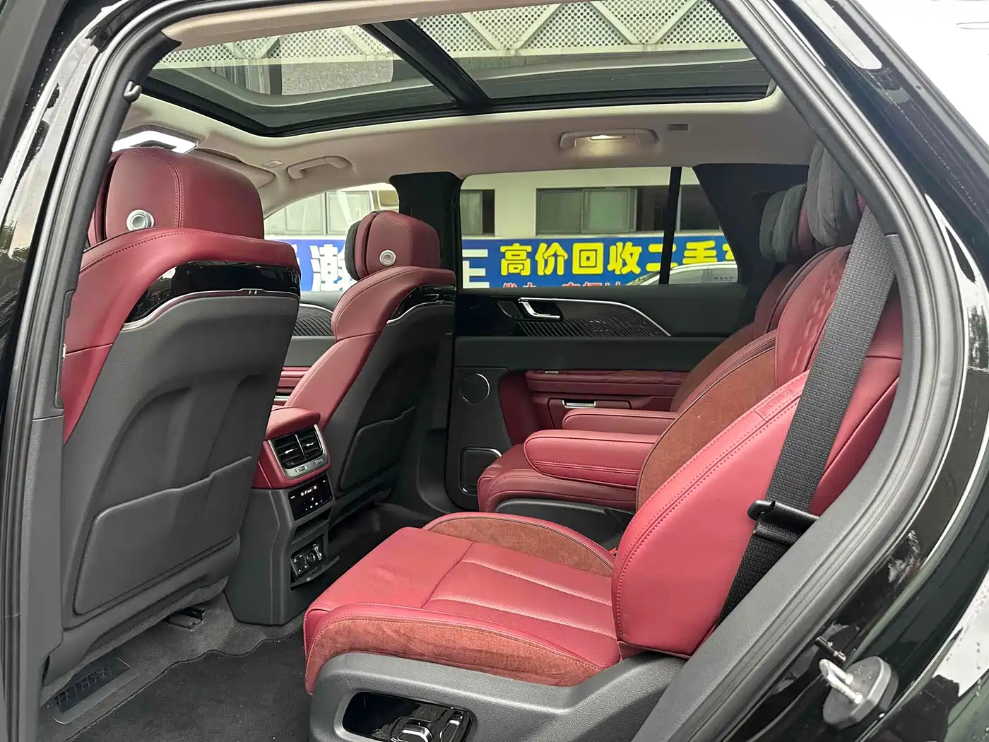 Hongqi HONGQI E HS9