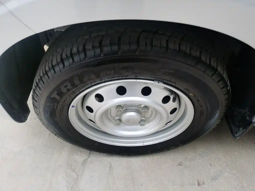 Wuling Motors Wuling Hongguang V 2025 2022 1.5L Power Take Edition Electric Power Steering LAR