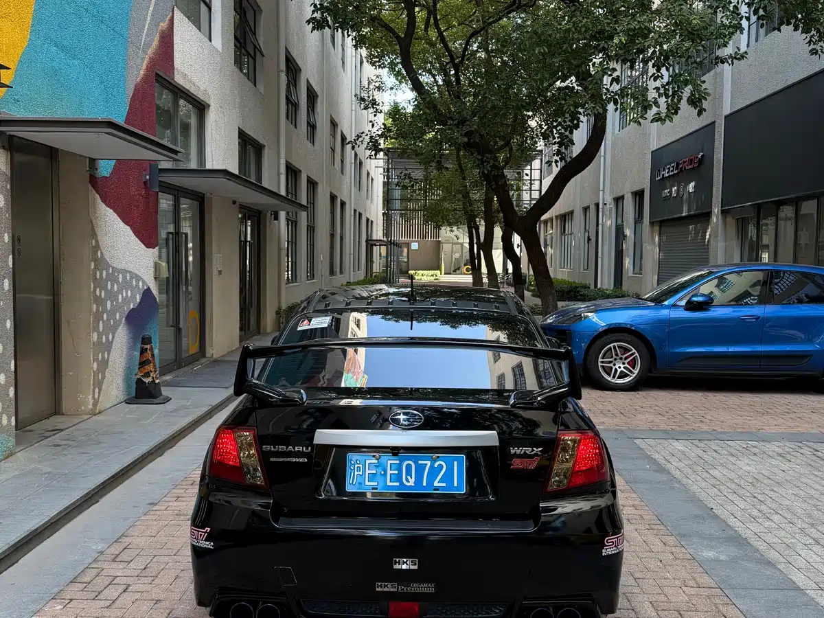 Subaru Impreza 2011 2.5T WRX STi Sedan фото 5