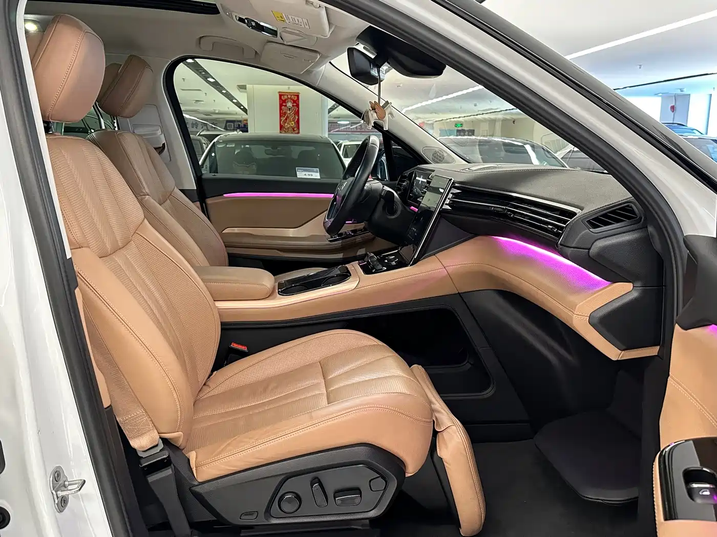 NIO ES8 2019 2018 355KM Base Model 7-Seater Version