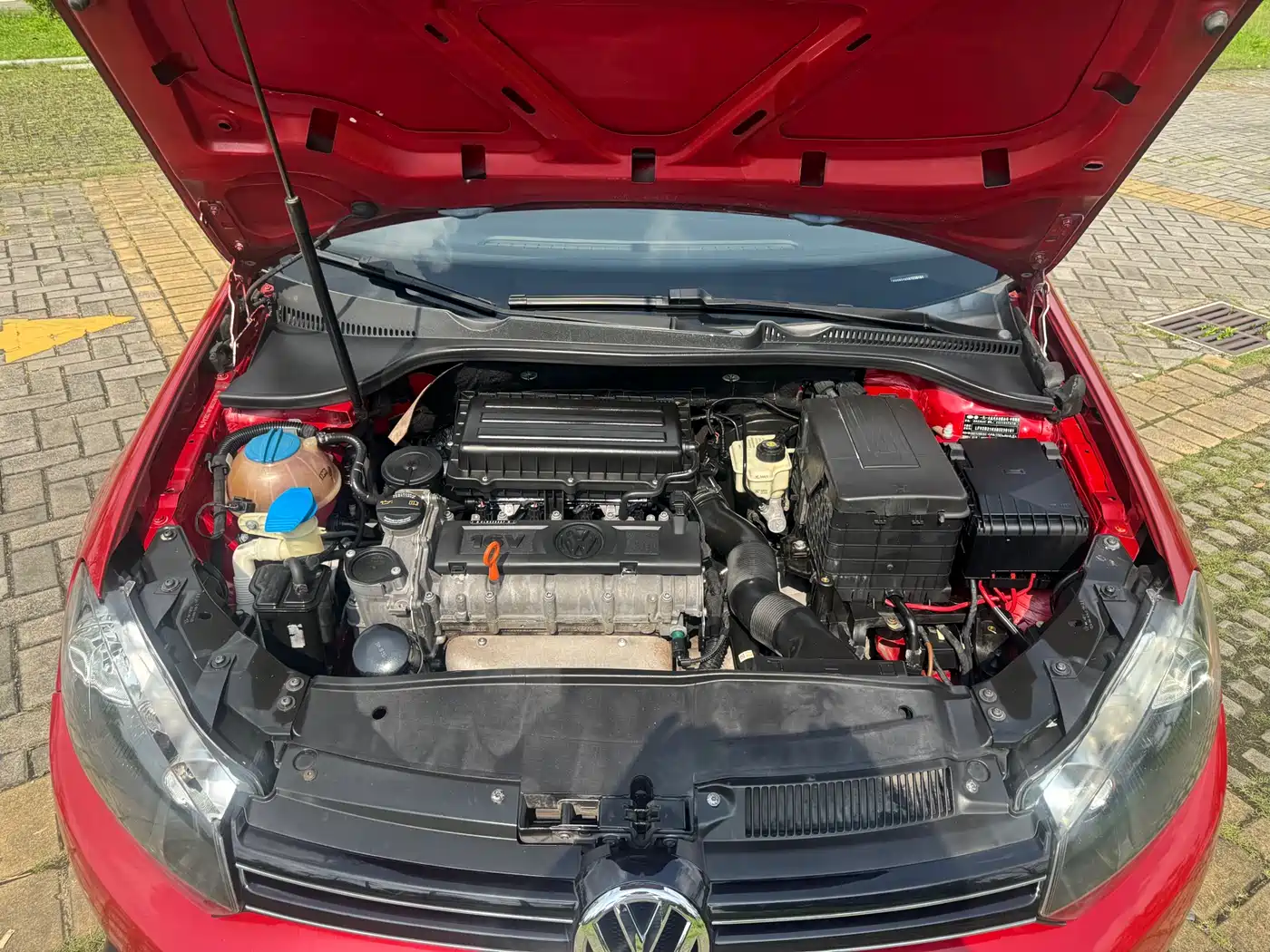 Фото 18 - Volkswagen Golf