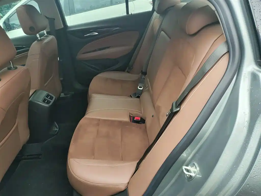 BUICK REGAL