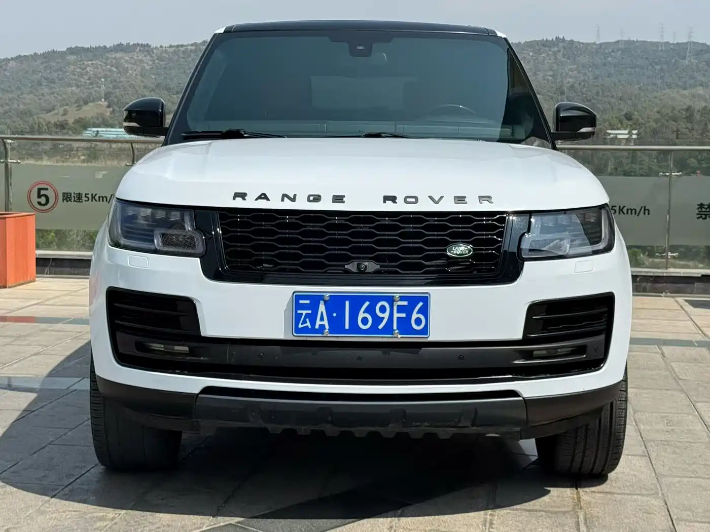 Land Rover Range Rover 2016 3.0 SC V6 Vogue фото 2