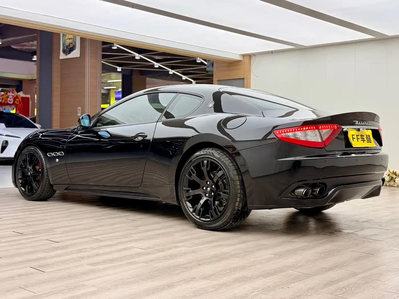 Maserati GranTurismo 2013 4.7L Sport F1 фото 11