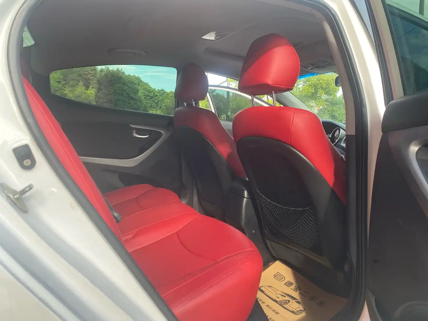 Hyundai Langdong 2016 1.6L Automatic Premium Edition фото 6