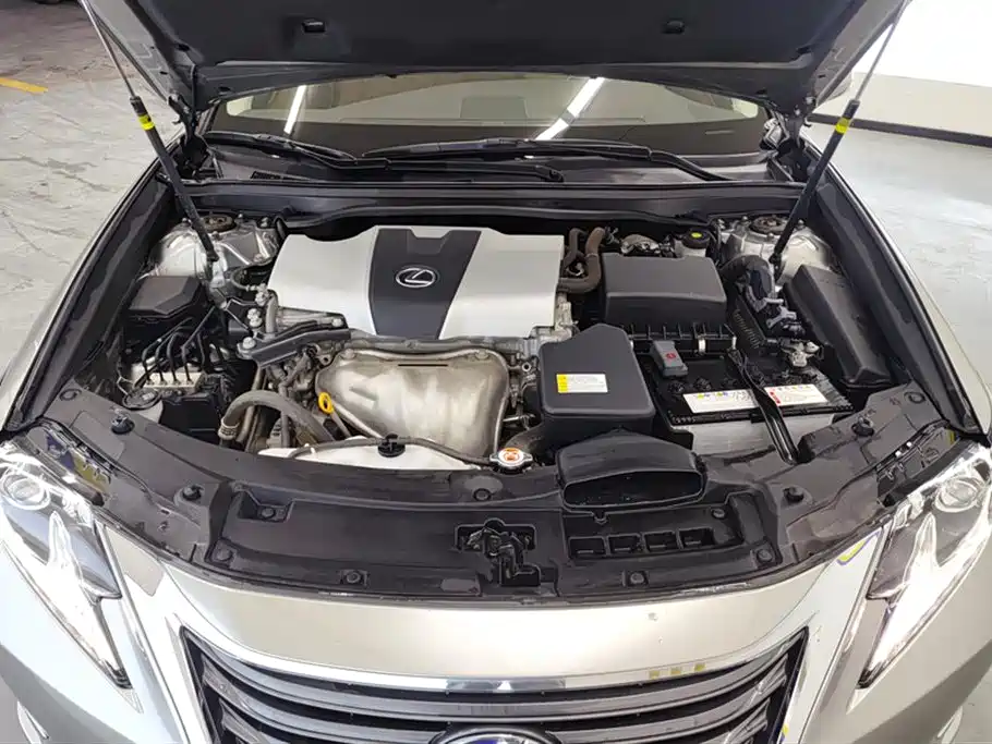 Lexus ES 2015 200 Elite Edition фото 10