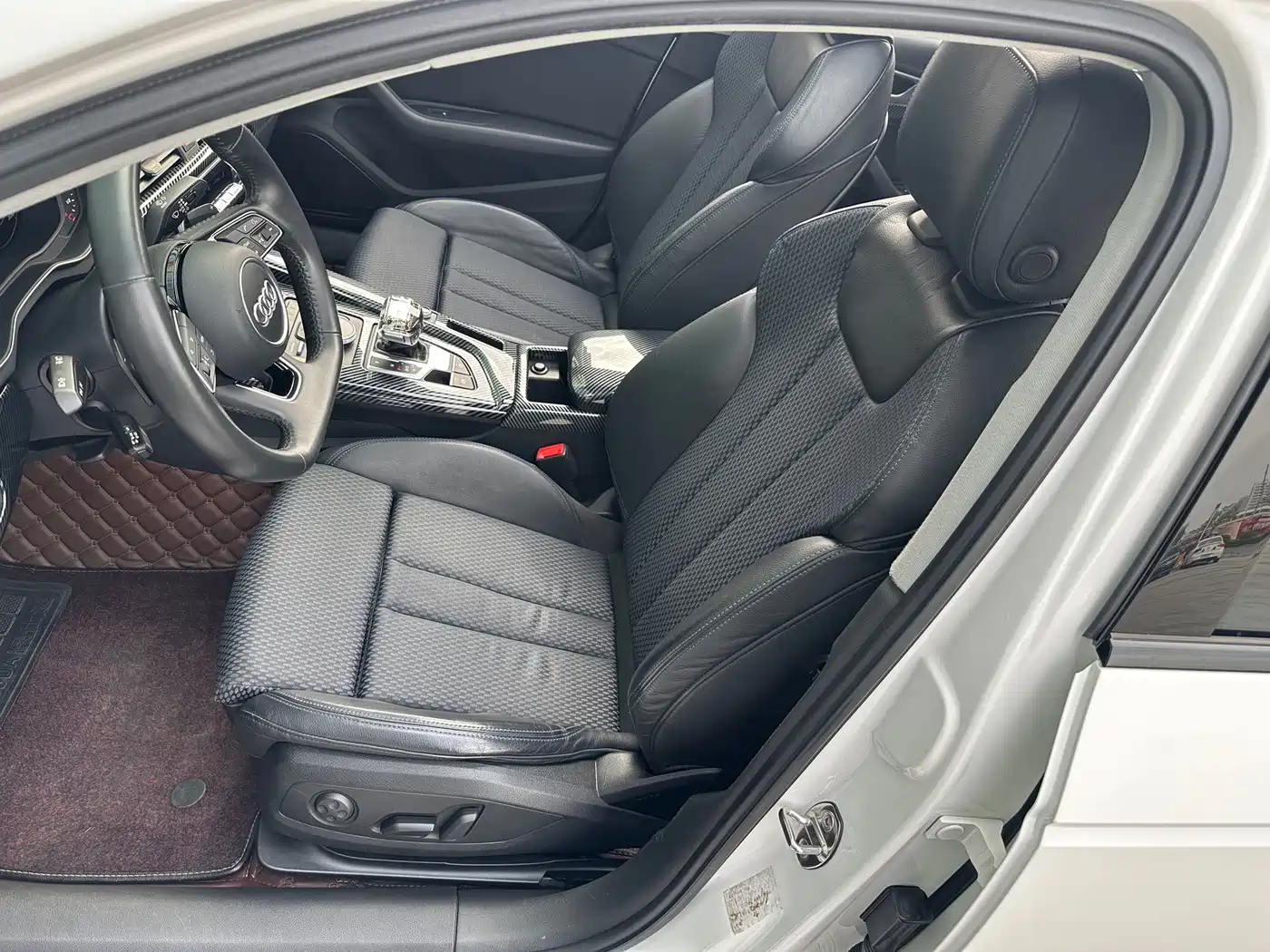 Audi A4L 2018 30th Anniversary 40 TFSI Sport фото 11