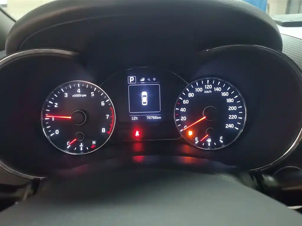 Kia K3 2016 1.6L Automatic DLX фото 8