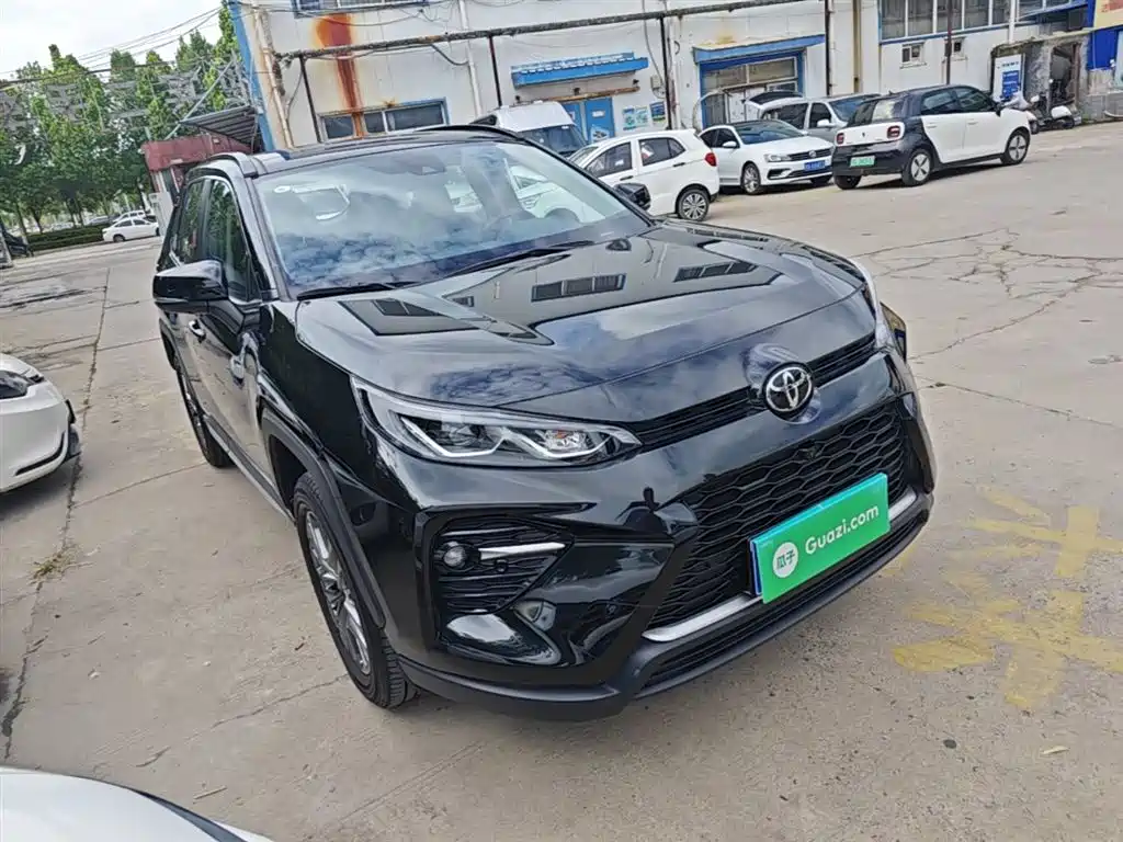 Toyota Wildlander 2023 2.0L CVT AWD Luxury PLUS фото 4
