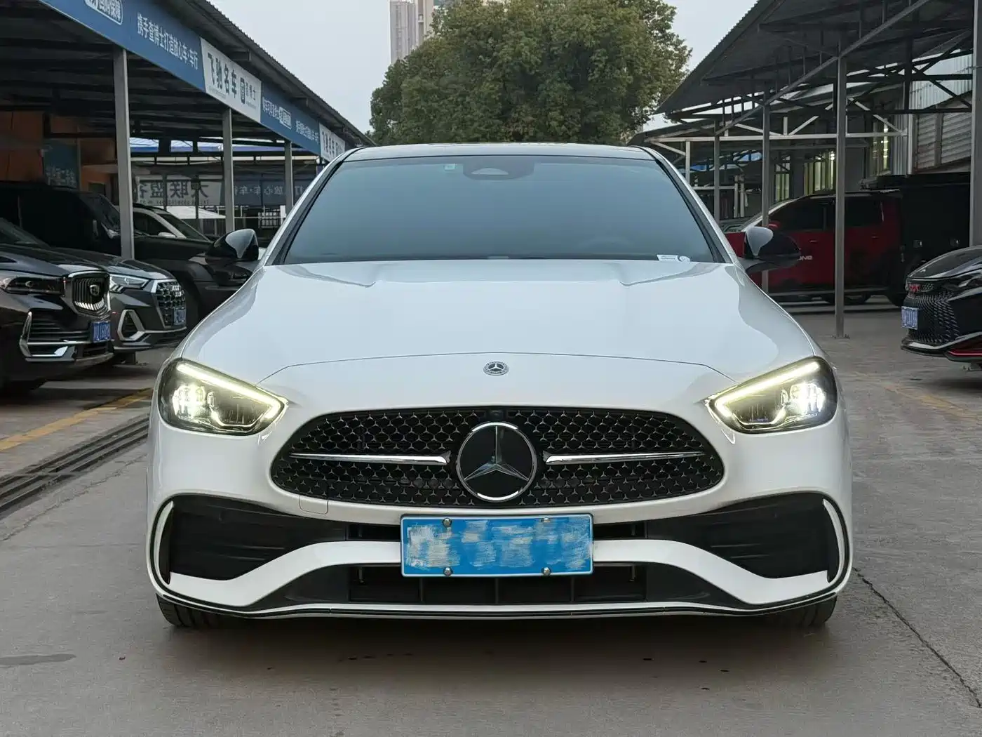 Mercedes-Benz C-Class 2024 Facelift III C 260 L Night Sport Edition фото 2