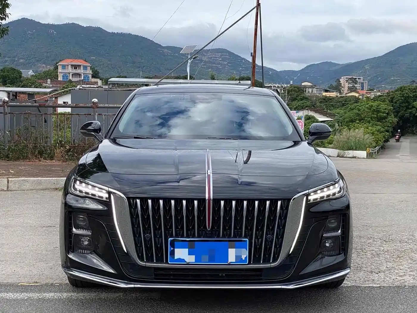 Hongqi H5 2022 Classic 1.5T DCT Flag Rhythm Edition фото 2
