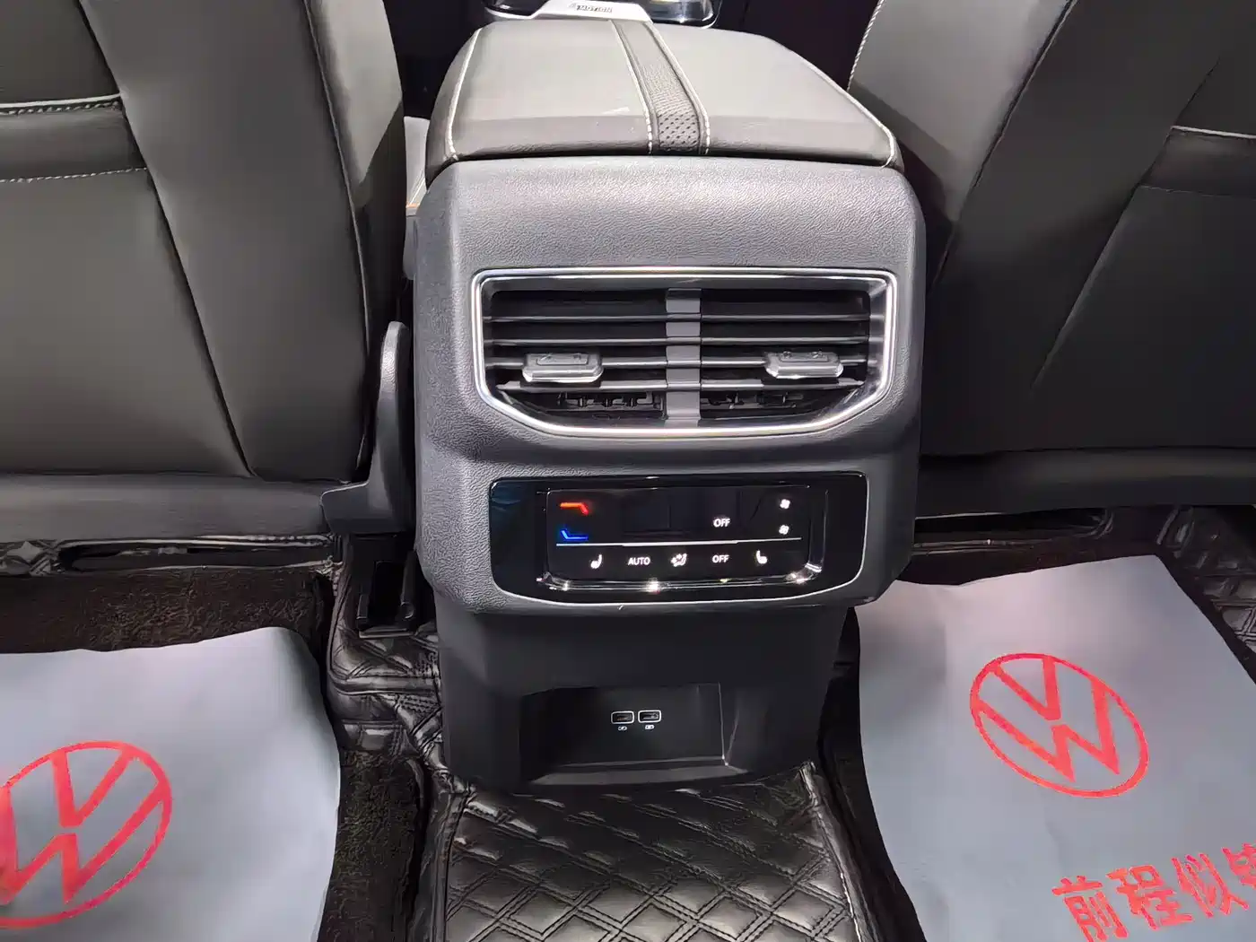 Volkswagen Talagon 2022 380TSI 4WD Luxury Premium Pro Edition 7-Seater фото 13