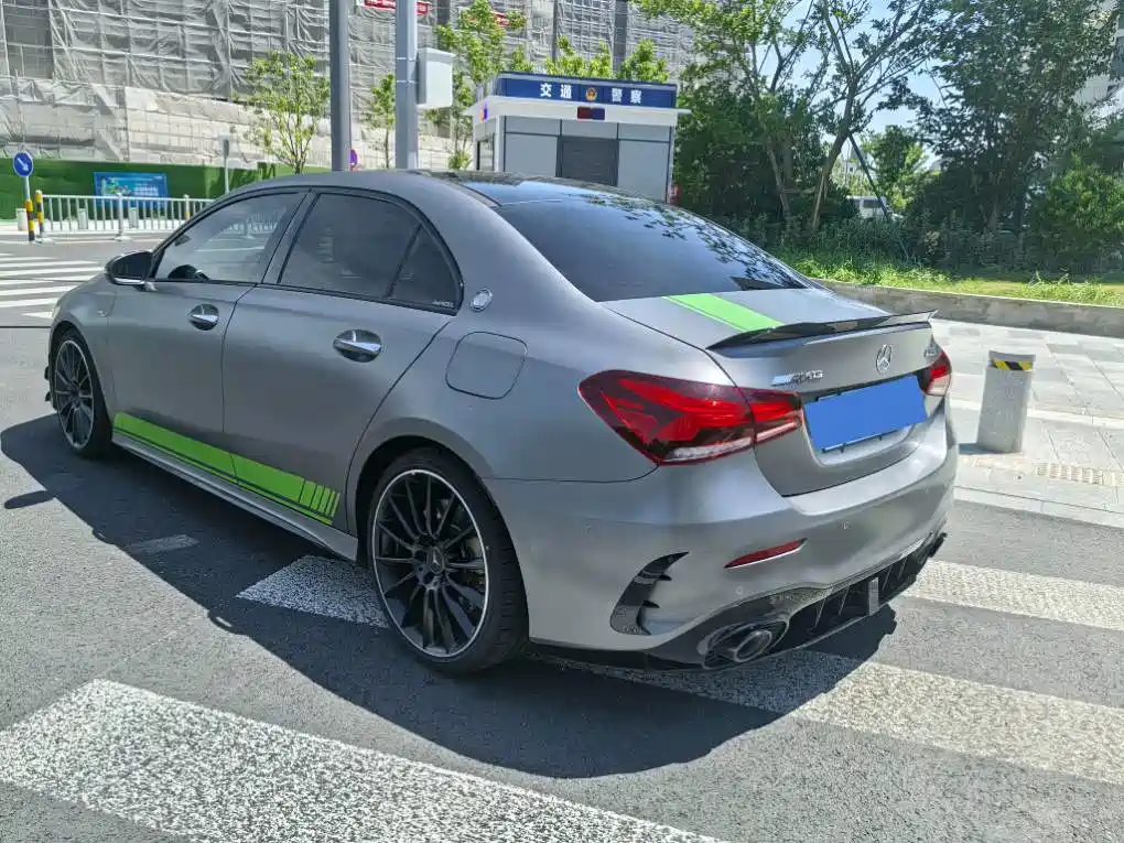 Photo 15 - Mercedes-Benz A-Class AMG