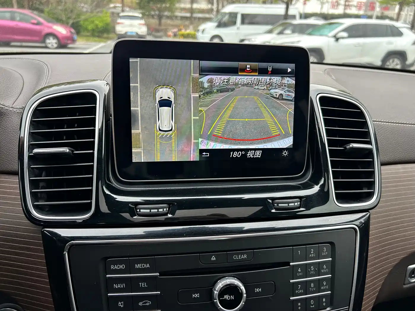 Mercedes-Benz GLE 2019 GLE 320 4MATIC Luxury Collector's Edition фото 9